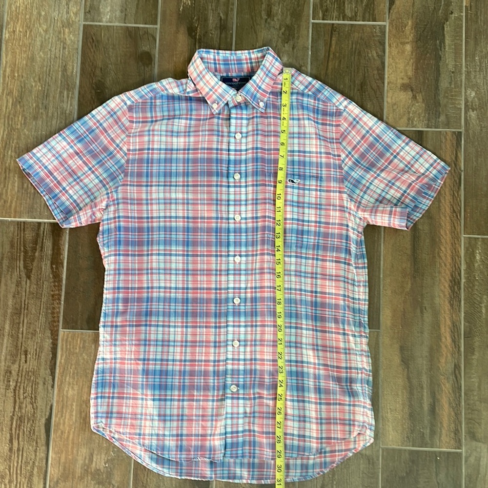 Vineyard Vines Shortsleeved Button-down Medium